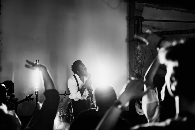 Bleed for the Crowd: The Unspoken Agreement Between Rock Singers and Their Own Destruction